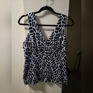 INC International Concepts Black and White Sleeveless Top